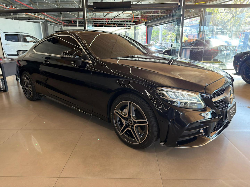 Foto do veículo MERCEDES-BENZ C 180 C180 COUPE 2019 44.470 KM 169.000,00