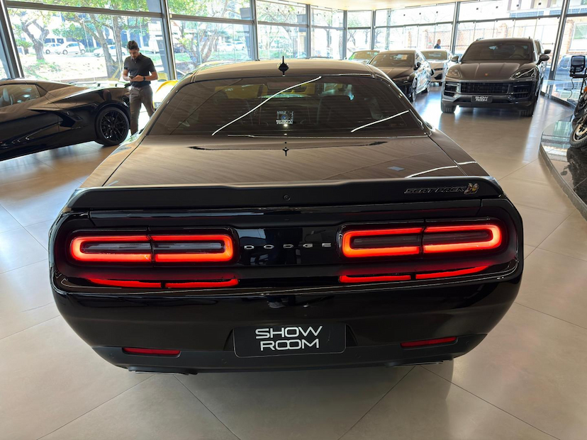 Foto do veículo DODGE CHALLENGER  RT SCAT PACK WIDEBODY 2023 1.312 KM 890.000,00
