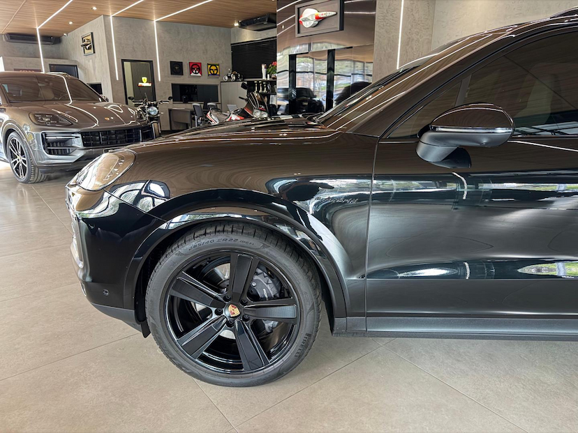 Foto do veículo PORSCHE CAYENNE  PHEV 2026 2.259 KM 809.000,00