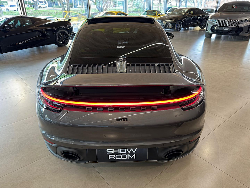 Foto do veículo PORSCHE 911  CARRERA 2024 9.846 KM 777.000,00