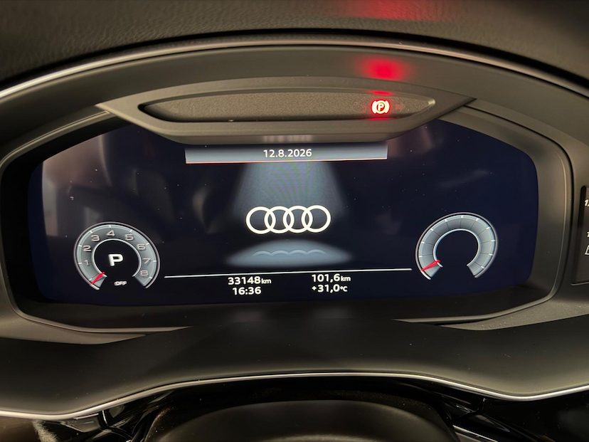 Foto do veículo AUDI Q8  3.0TFSI 2022 33.148 KM 380.000,00