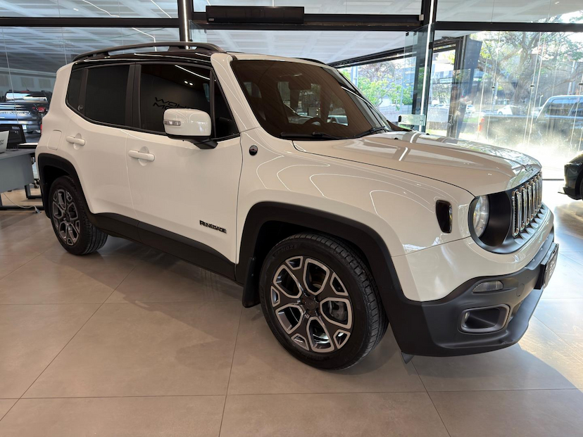 Foto do veículo JEEP RENEGADE  LNGTD AT 2016 50.431 KM 70.000,00