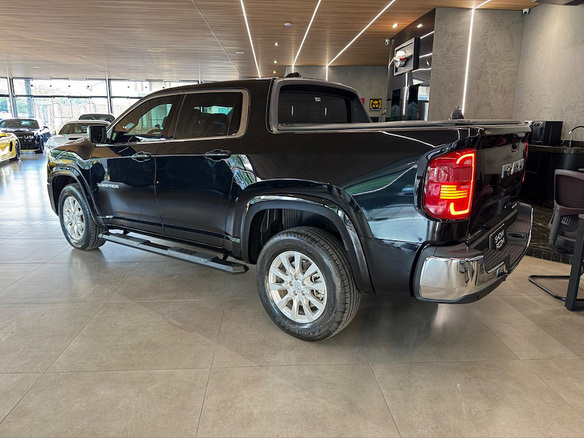 Foto do veículo RAM RAMPAGE PAGE BIGHORN DS 2027 5.182 KM 207.000,00
