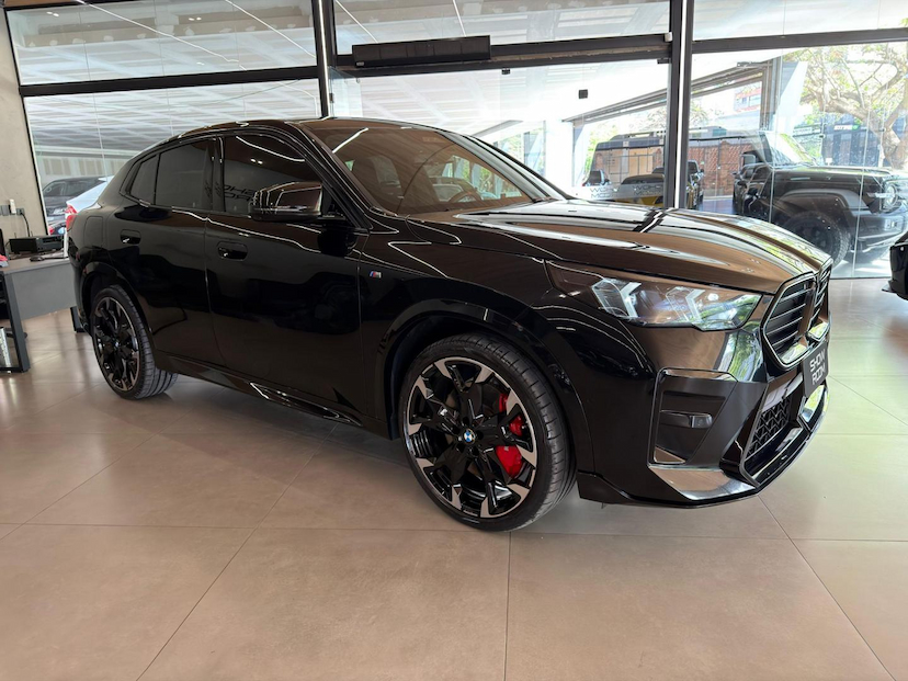 Foto do veículo BMW X2  M35I 2025 16.250 KM 430.000,00