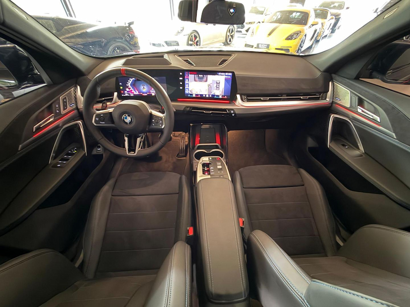 Foto do veículo BMW X2  M35I 2025 16.250 KM 430.000,00