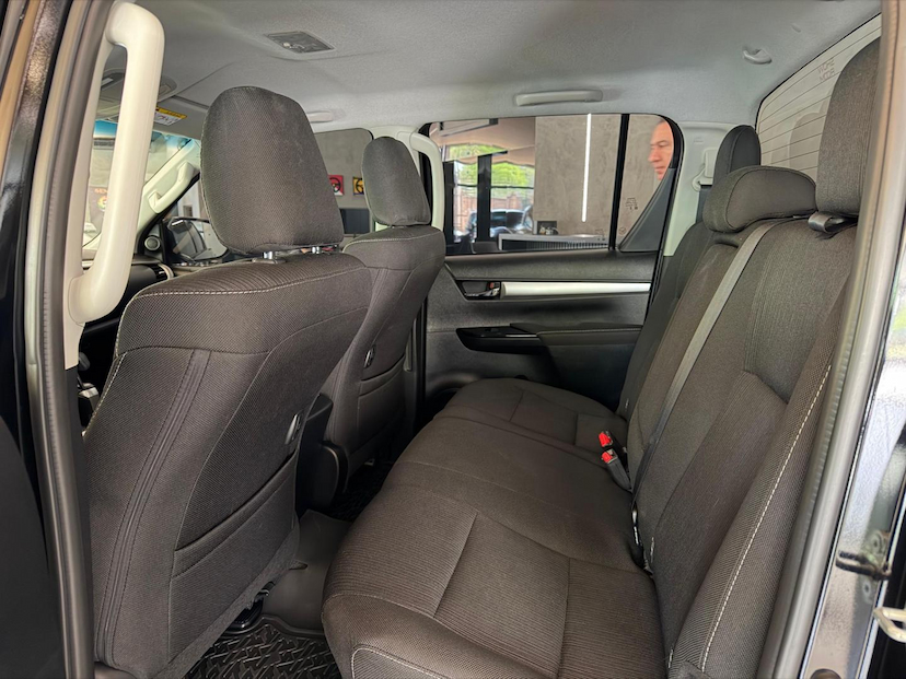 Foto do veículo TOYOTA HILUX  CDSR A4FD 2024 14.792 KM 215.000,00