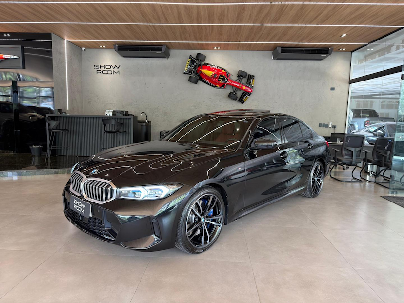 Foto do veículo BMW 320I  M SPORT FLEX 2024 26.108 KM 276.000,00