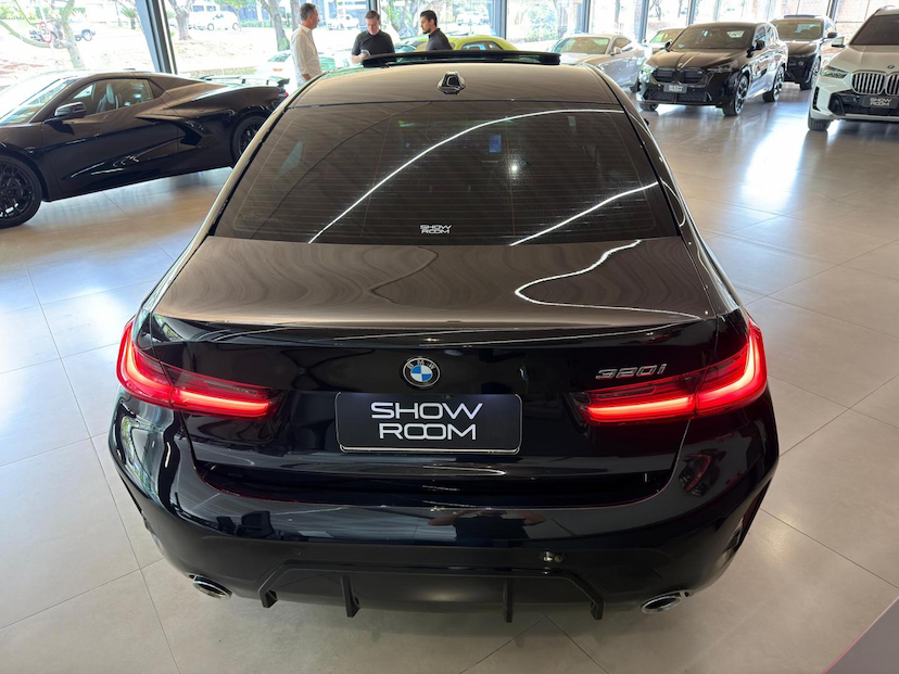 Foto do veículo BMW 320I  M SPORT FLEX 2024 26.108 KM 276.000,00