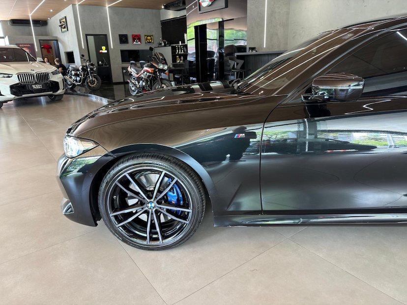 Foto do veículo BMW 320I  M SPORT FLEX 2024 26.108 KM 276.000,00