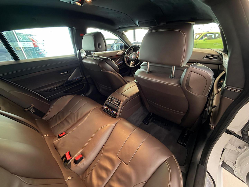 Foto do veículo BMW M6  GRAN COUPE 2017 35.000 KM 399.000,00