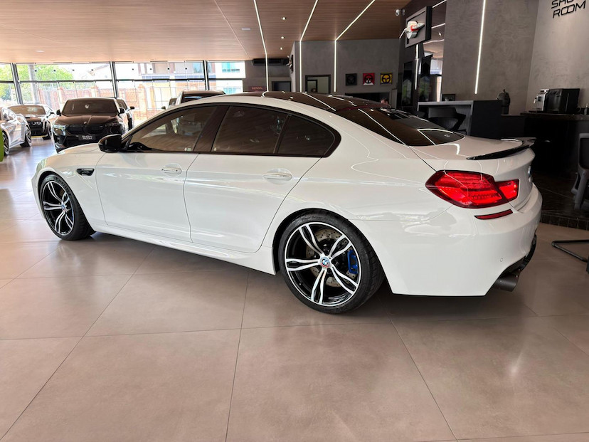 Foto do veículo BMW M6  GRAN COUPE 2017 35.000 KM 399.000,00