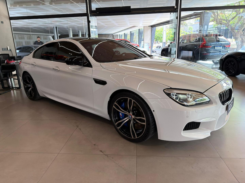 Foto do veículo BMW M6  GRAN COUPE 2017 35.000 KM 399.000,00