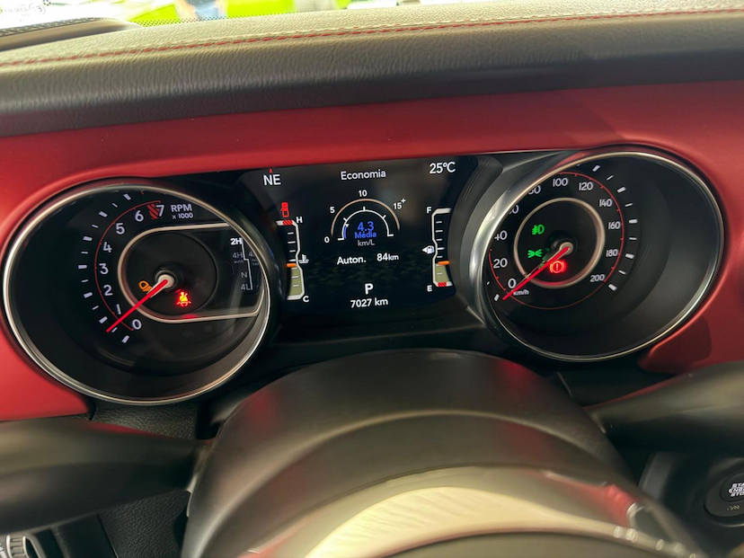 Foto do veículo JEEP GLADIATOR  RUBICON 2022 7.027 KM 340.000,00