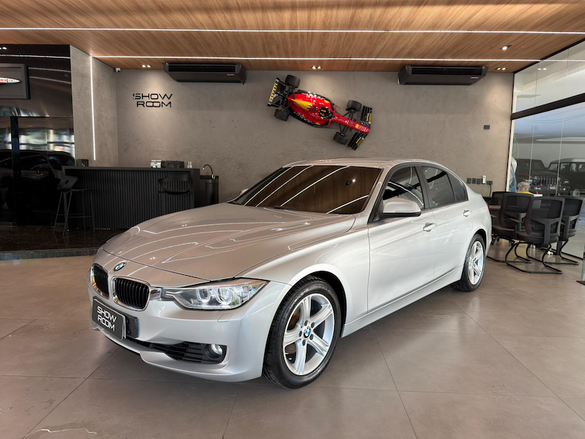 Foto do veículo BMW 320I  ACTIVE FLEX 2015 56.300 KM 120.000,00