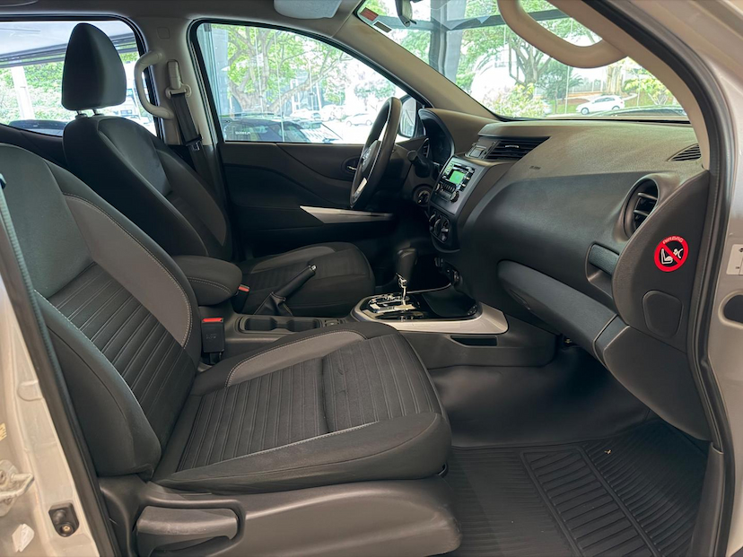 Foto do veículo NISSAN FRONTIER  SE X4 2023 113.800 KM 145.000,00