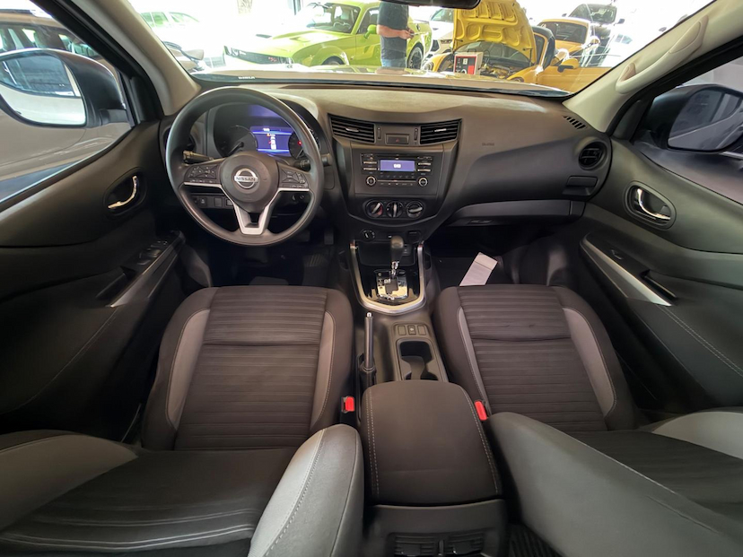 Foto do veículo NISSAN FRONTIER  SE X4 2023 113.800 KM 145.000,00