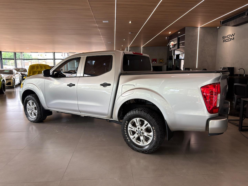 Foto do veículo NISSAN FRONTIER  SE X4 2023 113.800 KM 145.000,00