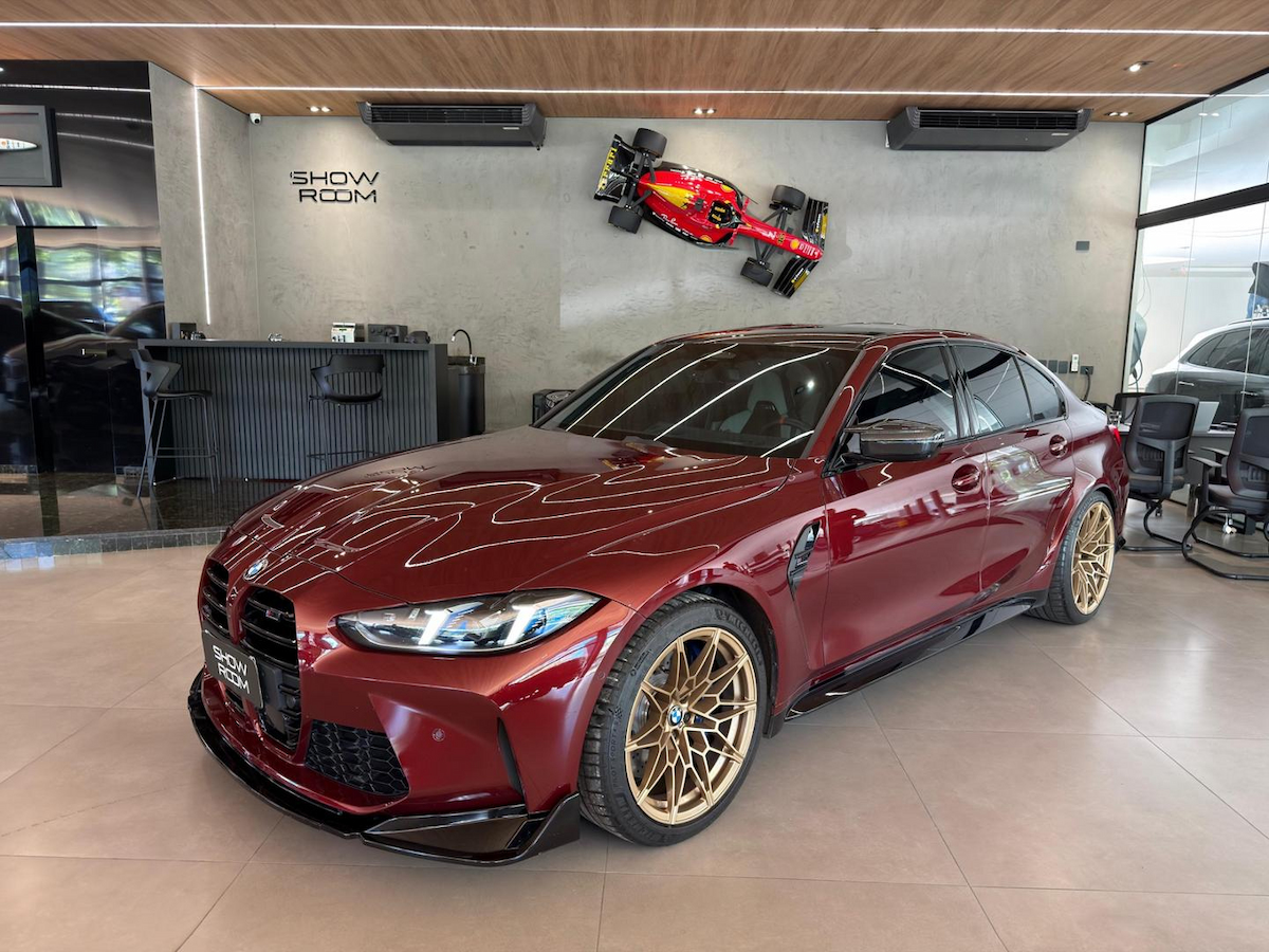 Foto do veículo BMW M3  COMPETITION 2025/2026 6.400 KM R$ 799.000,00