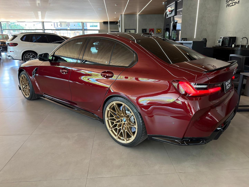 Foto do veículo BMW M3  COMPETITION 2026 6.400 KM 799.000,00