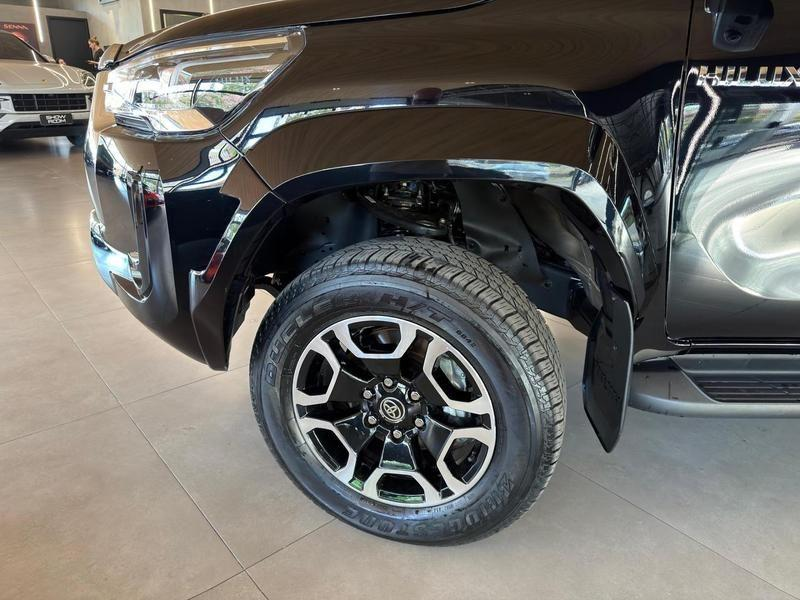 Foto do veículo TOYOTA HILUX  CDSRXA4RD 2024 22.932 KM 259.000,00