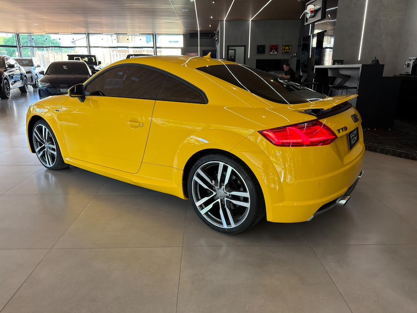 Foto do veículo AUDI TT  COUPE 230CV I 2016 53.391 KM 235.000,00