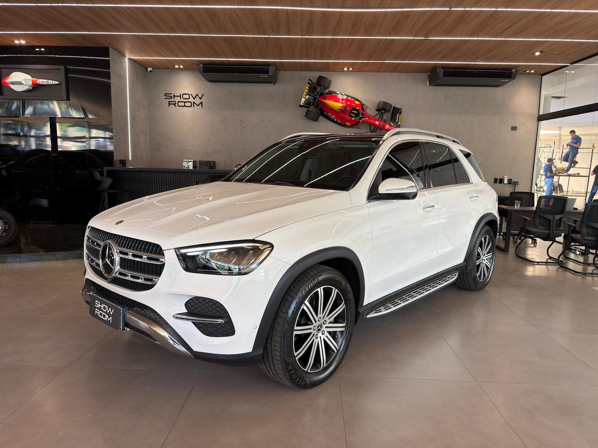 Foto do veículo MERCEDES-BENZ GLE 450 GLE-450 4MATIC 3.0 V6 DIESEL (HIB) 2025/2026 13.591 KM R$ 639.000,00