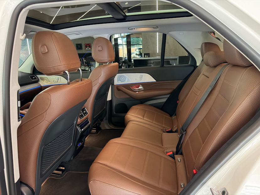 Foto do veículo MERCEDES-BENZ GLE 450 GLE-450 4MATIC 3.0 V6 DIESEL (HIB) 2026 13.591 KM 639.000,00