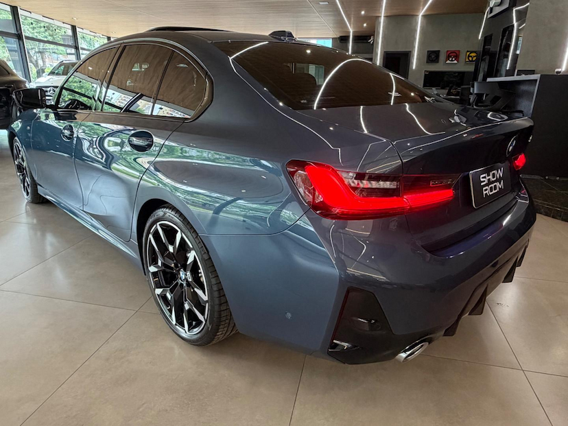Foto do veículo BMW 320I  M SPORT FLEX 2025 27.288 KM 299.000,00