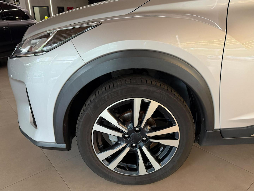 Foto do veículo NISSAN KICKS  ADVANCE CVT 2022 80.000 KM 93.000,00