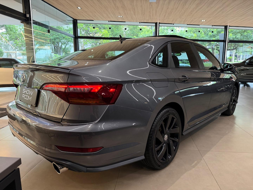 Foto do veículo VOLKSWAGEN JETTA  GLI AG 2020 73.500 KM 145.000,00