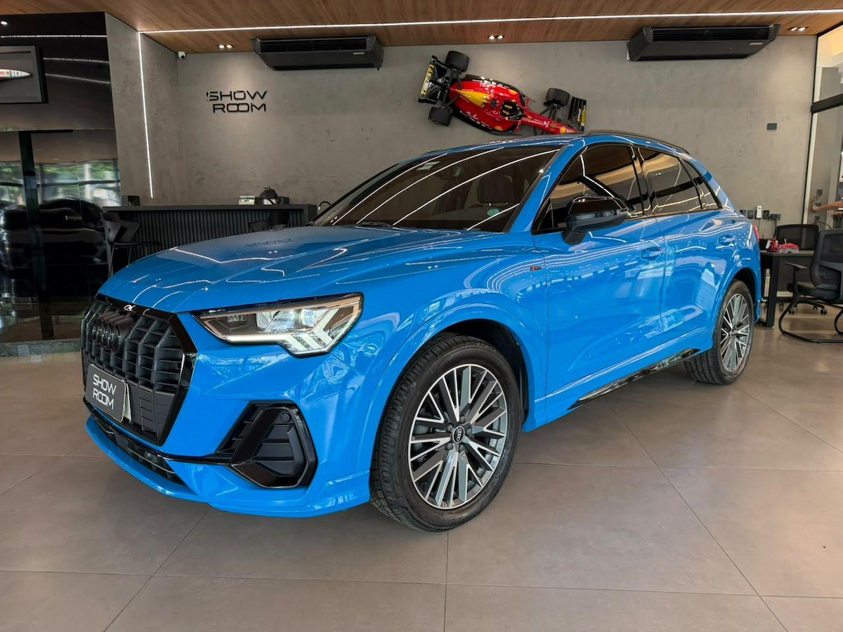 Foto do veículo AUDI Q3 2021/2021 47.700 KM R$ 169.000,00