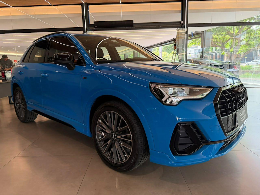 Foto do veículo AUDI Q3  2021 47.700 KM R$ 169.000,00
