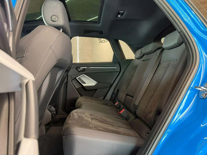 Foto do veículo AUDI Q3  2021 47.700 KM R$ 169.000,00