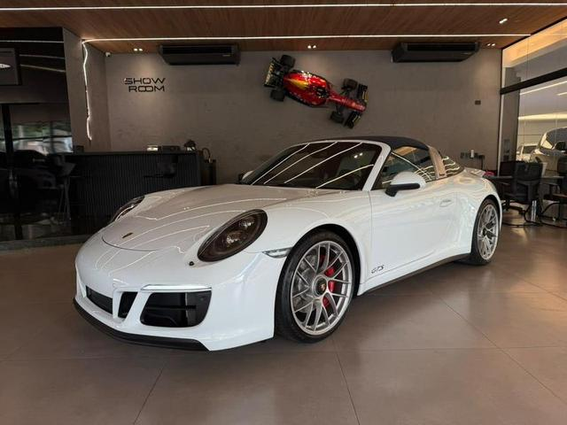 Foto do veículo PORSCHE 911 2018/2019 13.050 KM R$ 840.000,00