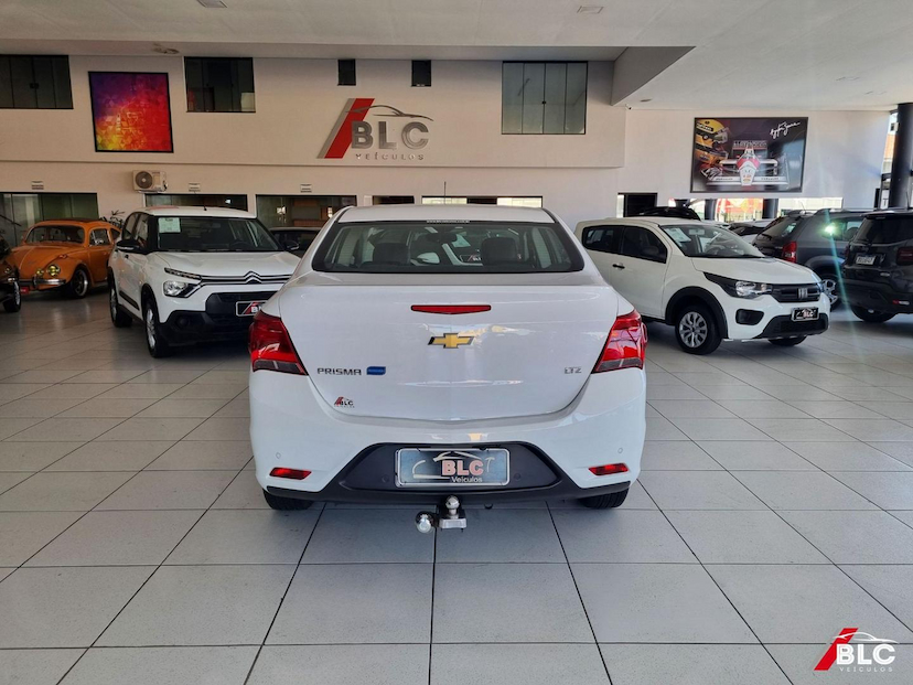 Foto do veículo CHEVROLET PRISMA  1.4AT LTZ 2018 103.665 KM 64.900,00