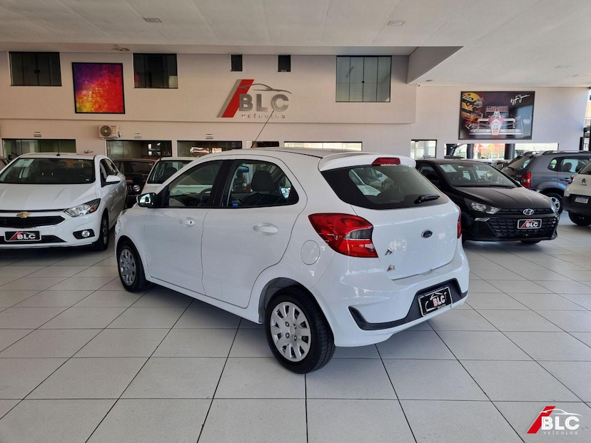 Foto do veículo FORD KA  SE 1.0 HA C 2021 100.391 KM 50.900,00