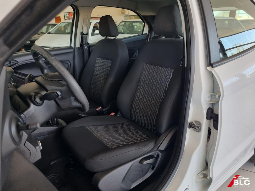 Foto do veículo FORD KA  SE 1.0 HA C 2021 100.391 KM 50.900,00