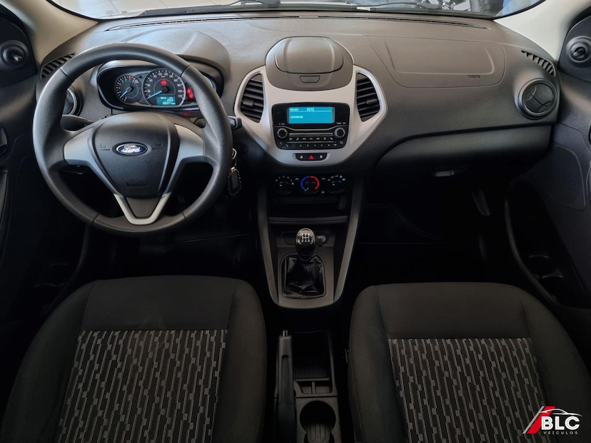 Foto do veículo FORD KA  SE 1.0 HA C 2021 100.391 KM 50.900,00