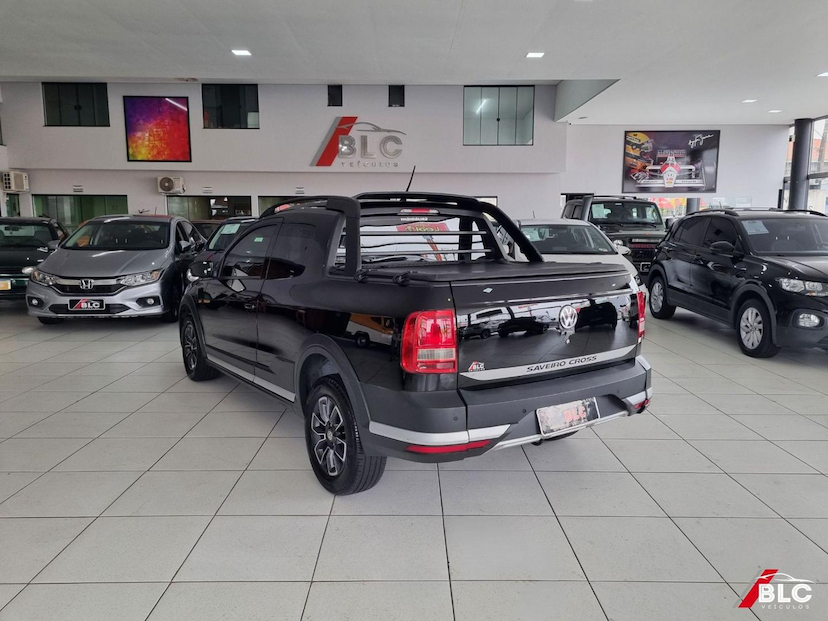 Foto do veículo VOLKSWAGEN SAVEIRO  CD CROSS MPI 2023 116.182 KM 89.900,00