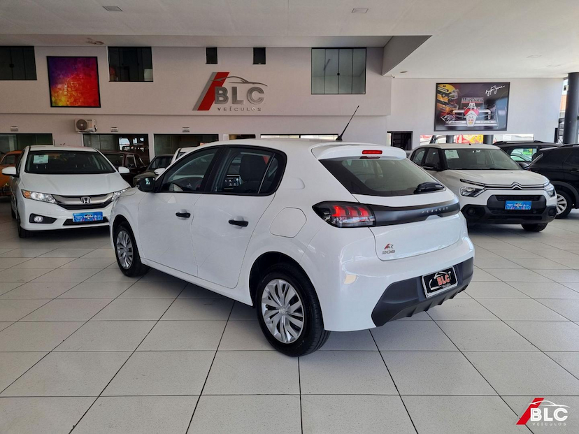 Foto do veículo PEUGEOT 208  LIKE 1.0 FLEX 6V 5P MEC. 2024 42.848 KM 69.500,00