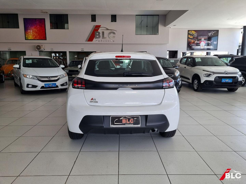 Foto do veículo PEUGEOT 208  LIKE 1.0 FLEX 6V 5P MEC. 2024 42.848 KM 69.500,00