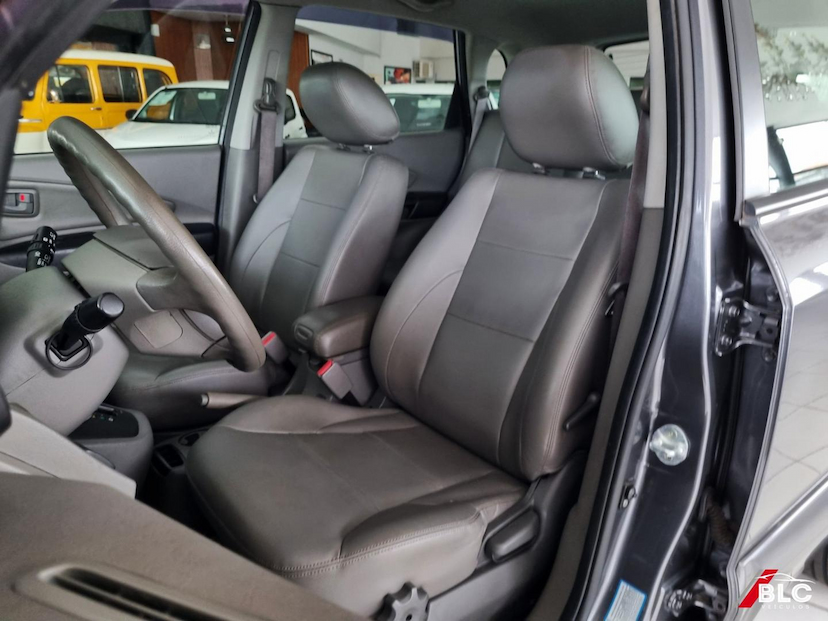 Foto do veículo HYUNDAI TUCSON  2.0 GLS FLEX 4P AUT 2017 155.015 KM 64.900,00