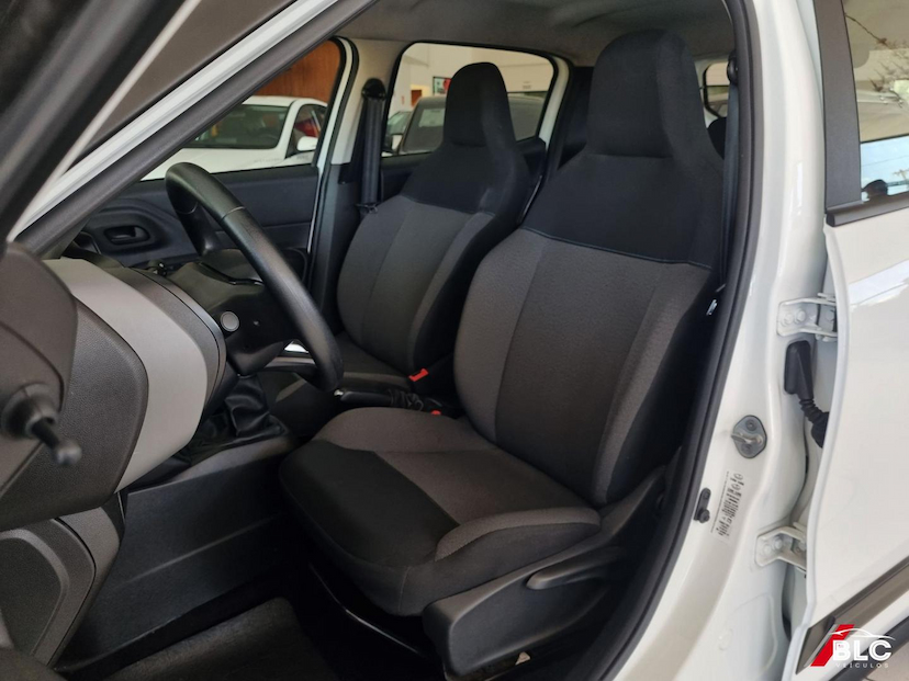 Foto do veículo CITROËN C3  LIVE PACK 1.0 FLEX 6V 5P MEC. 2024 46.005 KM 68.900,00
