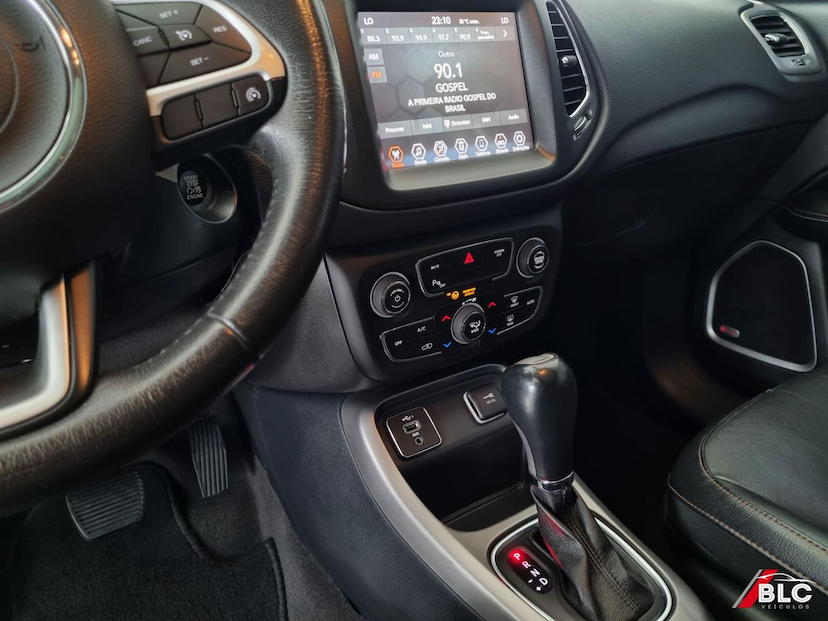 Foto do veículo JEEP COMPASS  LONGITUDE F 2019 75.453 KM 98.900,00