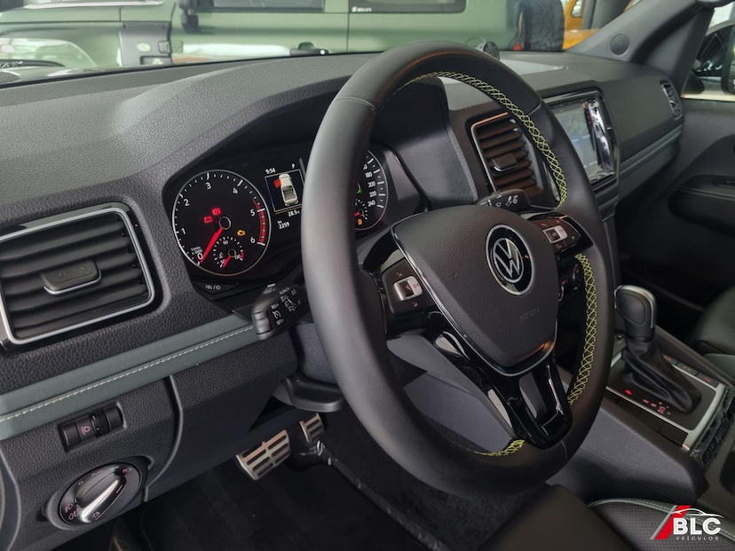 Foto do veículo VOLKSWAGEN AMAROK  V6 3.0 EXTREME BARRETOS 2026 2.259 KM 394.900,00