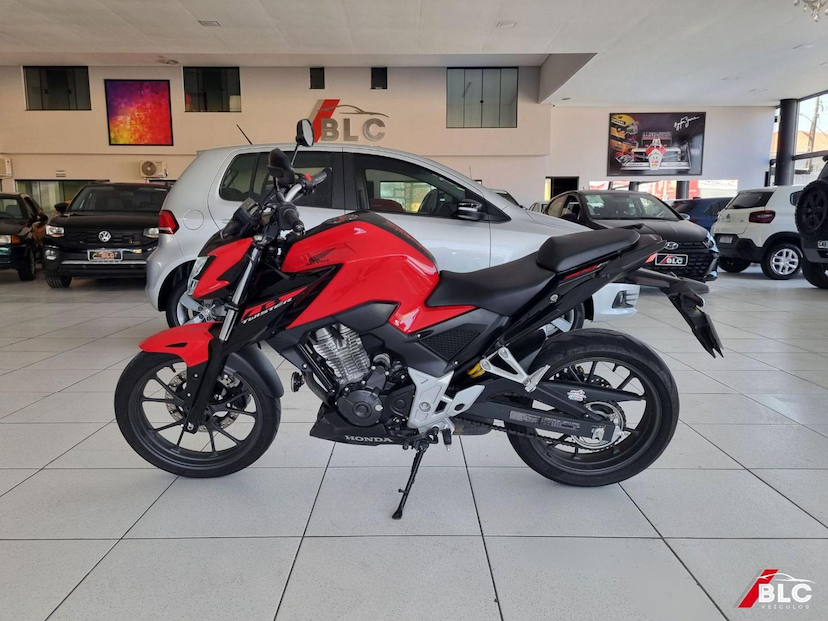 Foto do veículo HONDA CB  300F TWISTER ABS 2023 3.773 KM 24.900,00