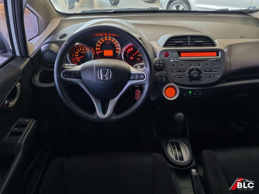 Foto do veículo HONDA FIT  1.5 EX 16V FLEX 4P AUTOMATICO 2014 117.443 KM 58.900,00