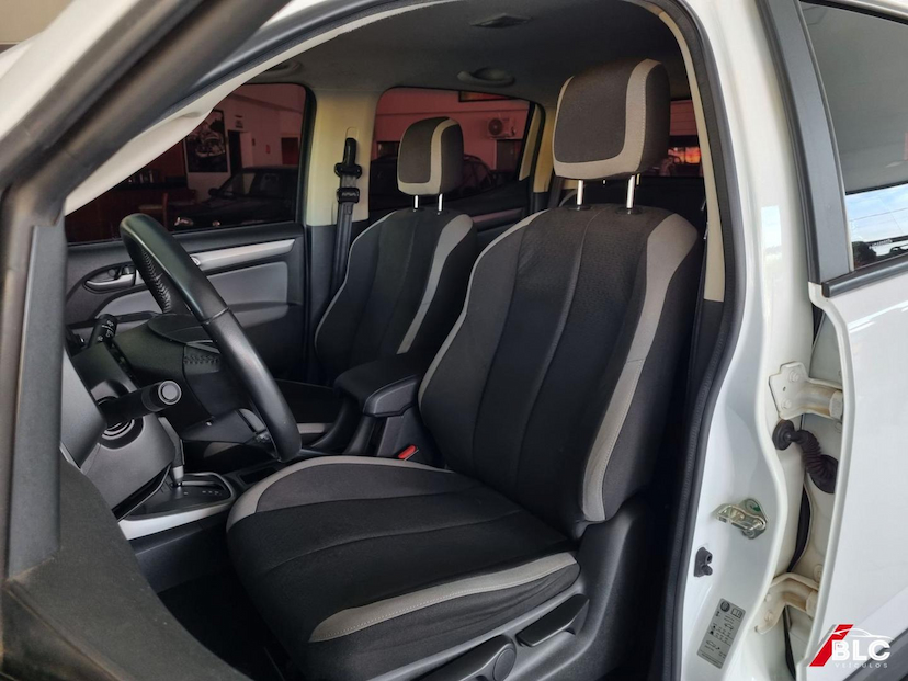 Foto do veículo CHEVROLET S10 S-10 CAB. DUPLA LT 4X2 2.5L FLEXPOWER 2018 61.445 KM 120.900,00