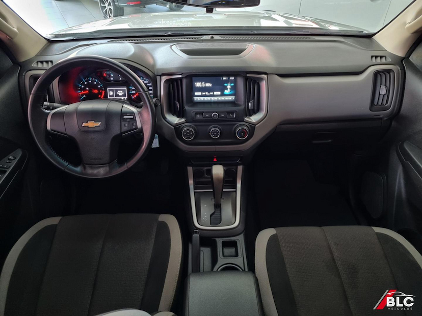 Foto do veículo CHEVROLET S10 S-10 CAB. DUPLA LT 4X2 2.5L FLEXPOWER 2018 61.445 KM 120.900,00