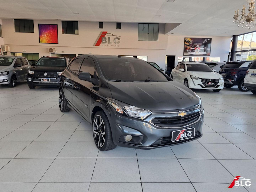 Foto do veículo CHEVROLET ONIX  1.4AT LTZ 2019 108.731 KM 68.900,00